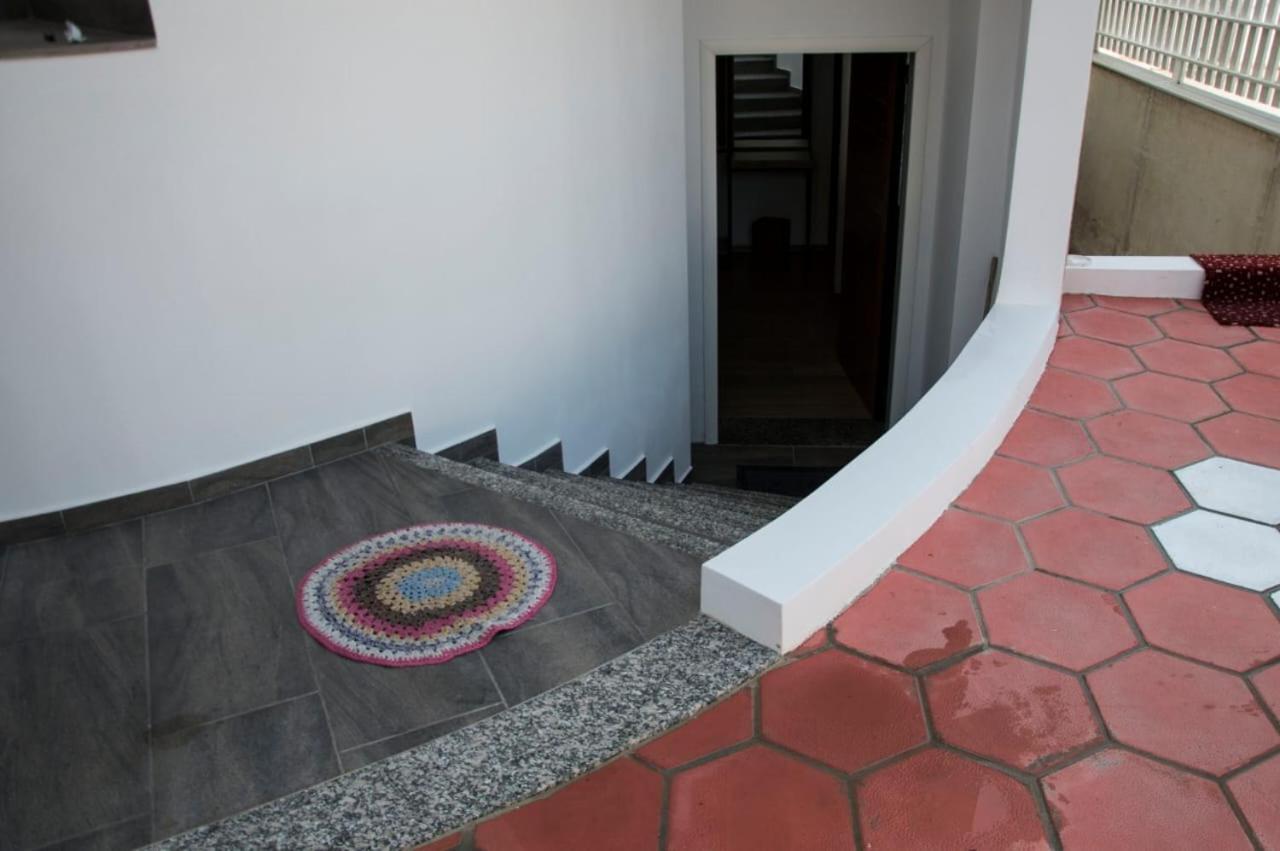 Apartament Stefani Sarandë 外观 照片